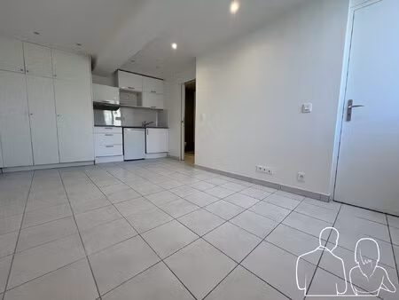 studio - honfleur - centre ville