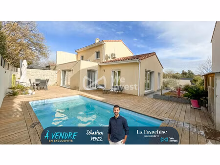 villa t5 contemporaine au calme