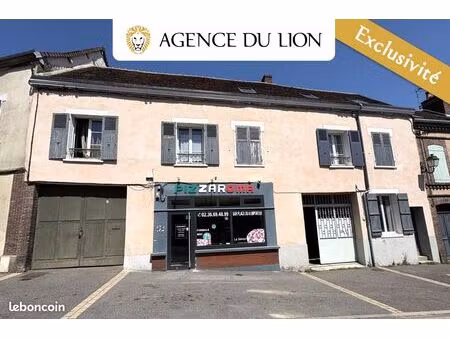 immeuble 10 pièces 198 m²
