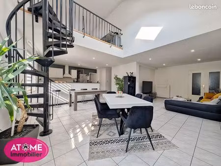 appartement 4 pièces 101 m²