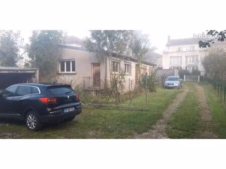 location entrepôt 130m2 pas habitation
