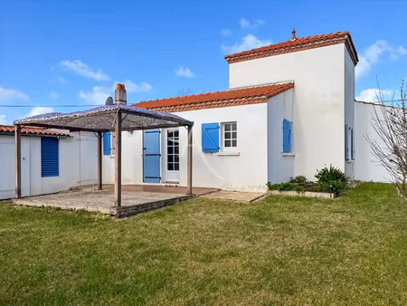 vente maison à saint-jean-de-monts (85160) : à vendre / 52m² saint-jean-de-monts
