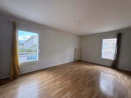 appartement t2 residence securisee