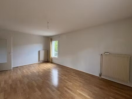 appartement 2 pièces - 53m² - immeublé sécurisé