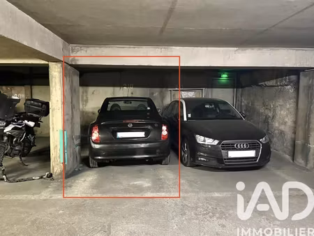 vente parking undefined m²