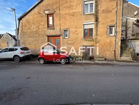 maison familiale à rénover en bordure de canal