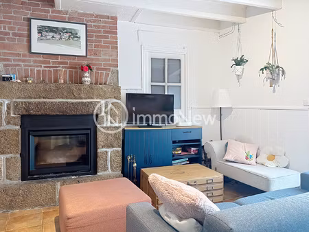 belle maison mitoyenne 125 m2 proche des commerces et a 800