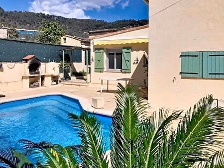 maison en cœur de ville et au calme