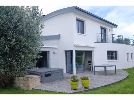 vente maison à combrit (29120) : à vendre / 130m² combrit