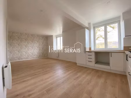 location appartement 3 pièces à bagnoles-de-l'orne (61140) : à louer 3 pièces / 51m² bagno