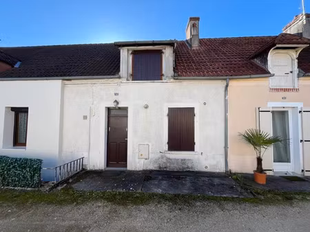 vente maison 2 pièces 45 m² à allouis (18500)  60 480 €