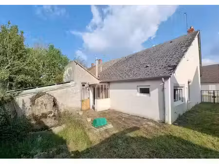 vente maison 4 pièces 80 m² à precy (18140)  45 000 €