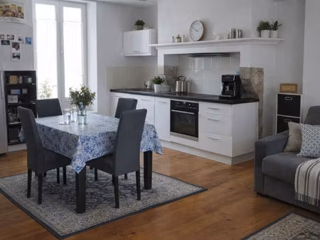 maison de ville située en plein coeur de la cité historique