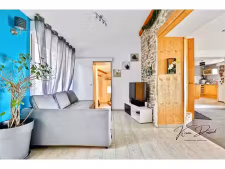 maison en pierre de 150 m2 - vue exceptionnelle sans vis-à-vis- suite parentale - dépendan