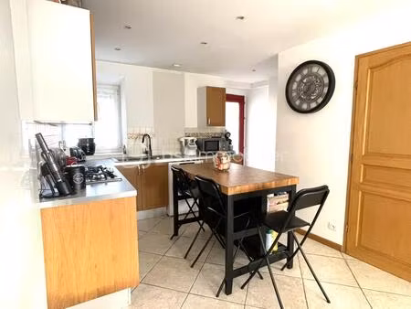 maison dans le vieux torcy