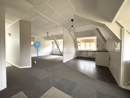 appartement 3pièce(s) 2chambre(s) 83 m² oyeu (38690)