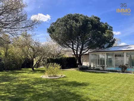 maison traditionnelle d'exception à savonnières