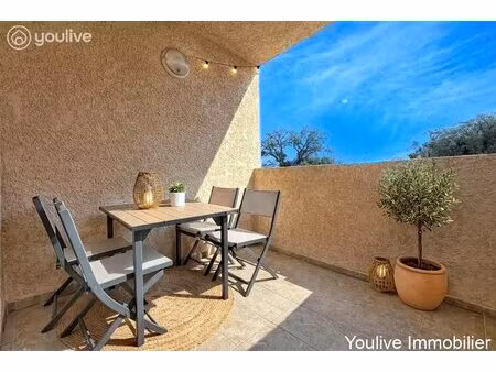 santa-maria-poggio – appartement t2 meublé dans résidence sécurisée avec piscine  à proxim