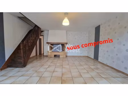 vente maison 4 pièces 93 m² à francheval (08140)  104 500 €