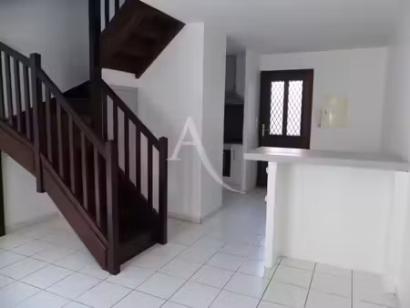 location appartement 3 pièces 47m²