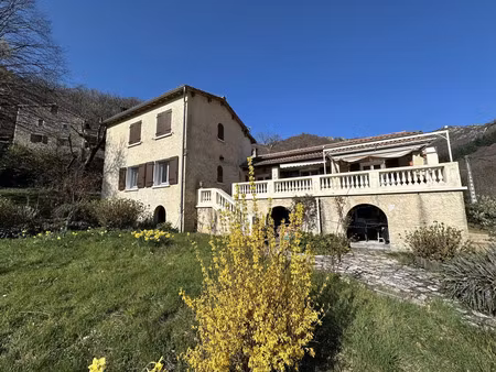 vente maison 9 pièces 140 m² vallées-d’antraigues-asperjoc (07530)