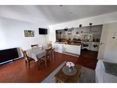 à vendre à salernes idéal investisseur appartement 2 pièces