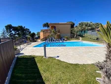 villa ollioules 6 pièce(s) 170 m2