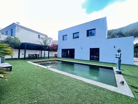 maison saint-aygulf 6 pièce(s) 165 m2