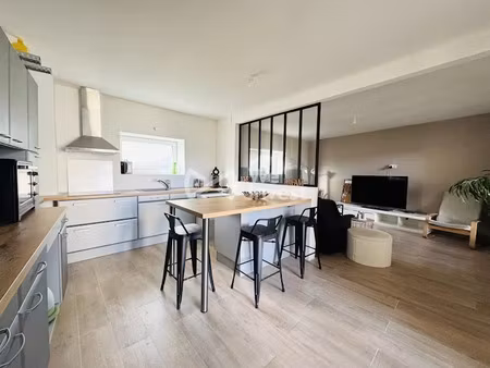vente maison 6 pièces 102 m² à combronde (63460)  149 000 €