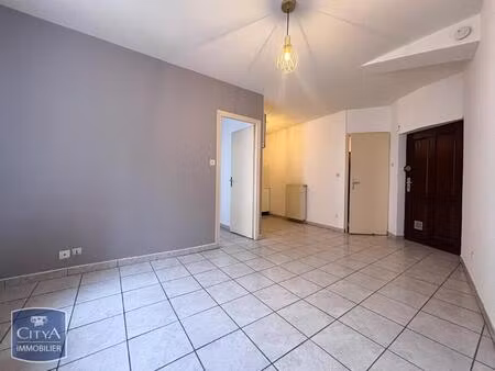 location appartement 1 pièce 31m² neuville sur saone 69250