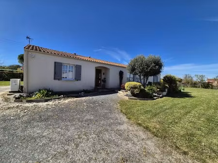 achat maison 4 pièces 145m² la jarrie audouin 17330