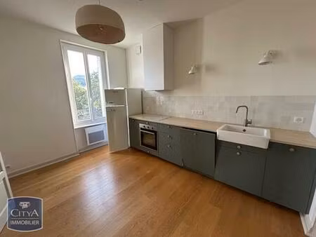 location appartement 3 pièces 61m² chamalieres 63400