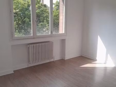 location appartement 4 pièces 66m² annecy 74000