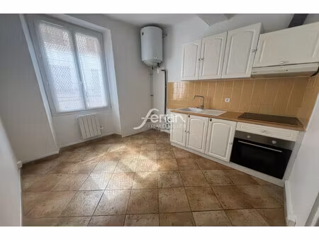 achat appartement 2 pièces 38m² trans en provence 83720