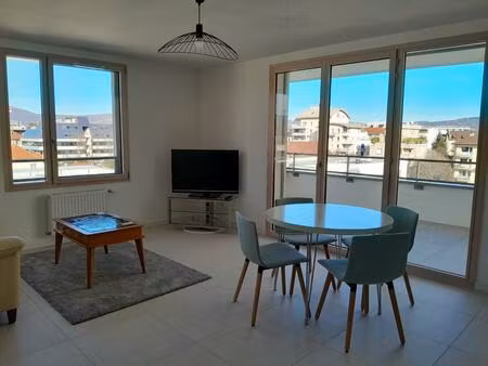 location appartement 3 pièces meublé 65m² annecy 74000