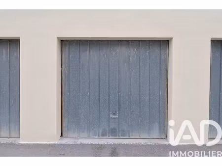 vente garage undefined m²