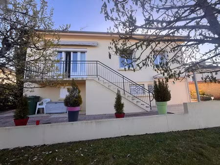 vente maison 7 pièces 165.6 m² à yzeure (03400)  208 000 €