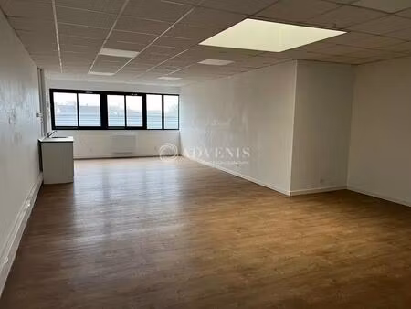 location bureaux 55 m²