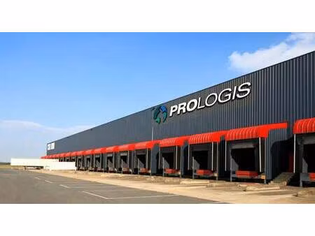 location entrepôt 4 505 m² à 9 326 m²