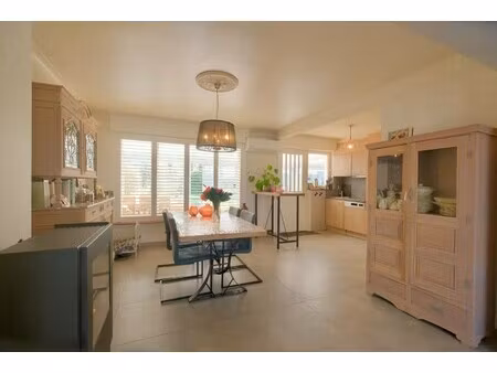 lichtervelde - instapklare hob met 3 slpks en garage!