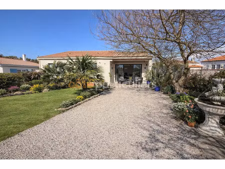 vente maison 4 pièces 69.85 m² à l'aiguillon-la-presqu'île (85460)  220 290 €