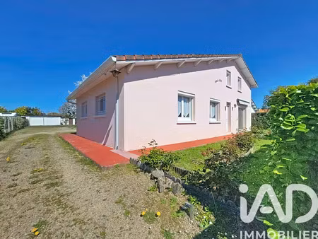 maison traditionnelle à saint-maurice-sur-adour (40270)
