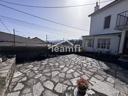 maison de village avec espace exterieur