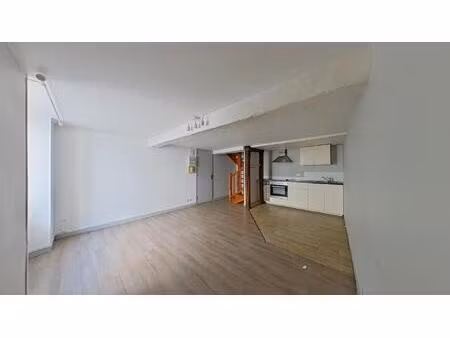 location appartement 4 pièces 85m² poitiers 86000