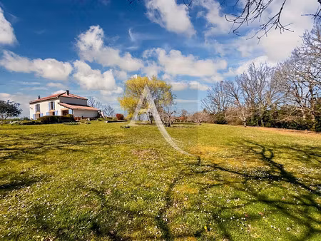 vente maison 5 pièces 109 m² à belvèze (82150)  229 000 €