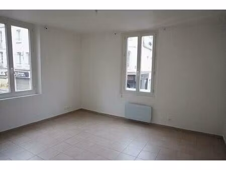 location appartement 2 pièces 35m² sens 89100