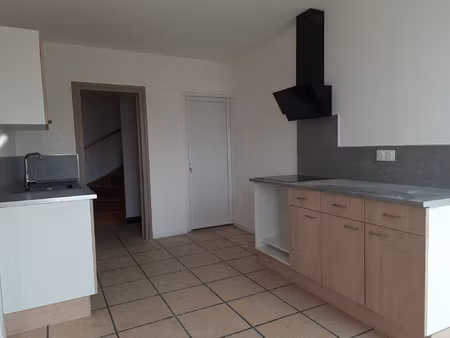 location appartement 5 pièces 114m² chauffailles 71170