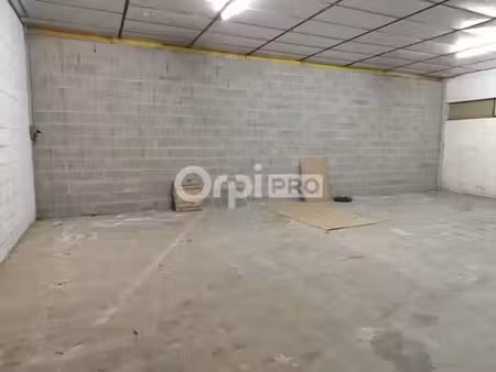 location entrepôt le palais-sur-vienne 87410 99m²