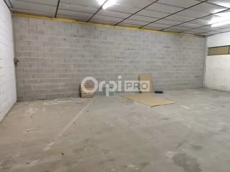 location local d'activités 99 m²