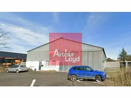 location entrepôt 665 m²